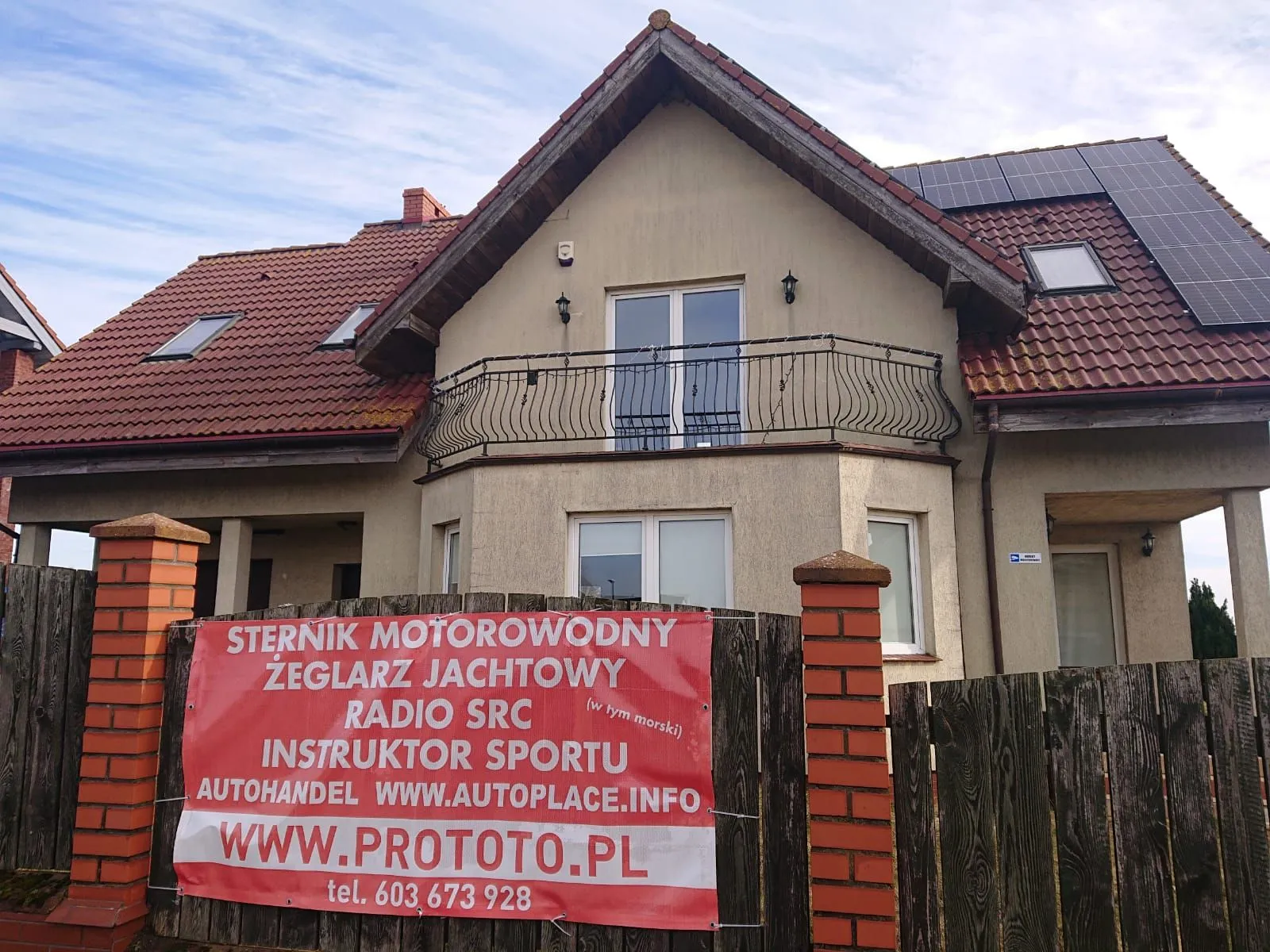 Pokój z trzema łóżkami